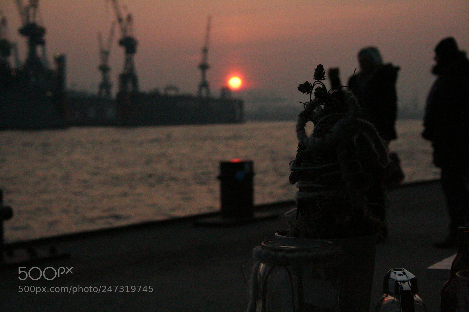 Canon EOS 350D (EOS Digital Rebel XT / EOS Kiss Digital N) sample photo. Sunset hamburg port photography