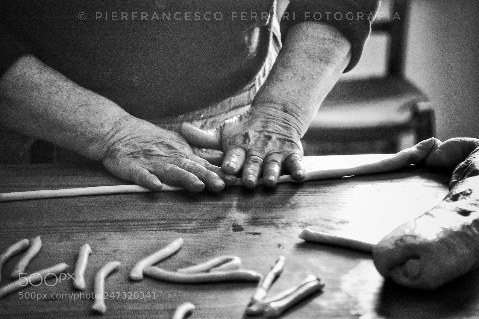 Nikon D7200 sample photo. Preparazione dei maccarruni lattarico photography
