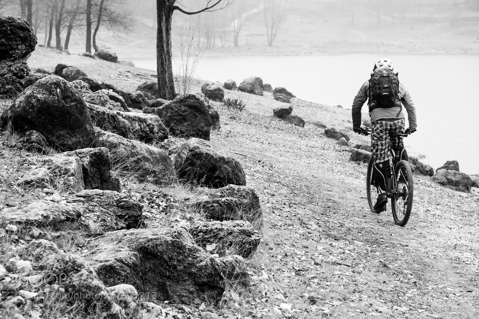 Sony a6300 sample photo. Cycling along the lake photography