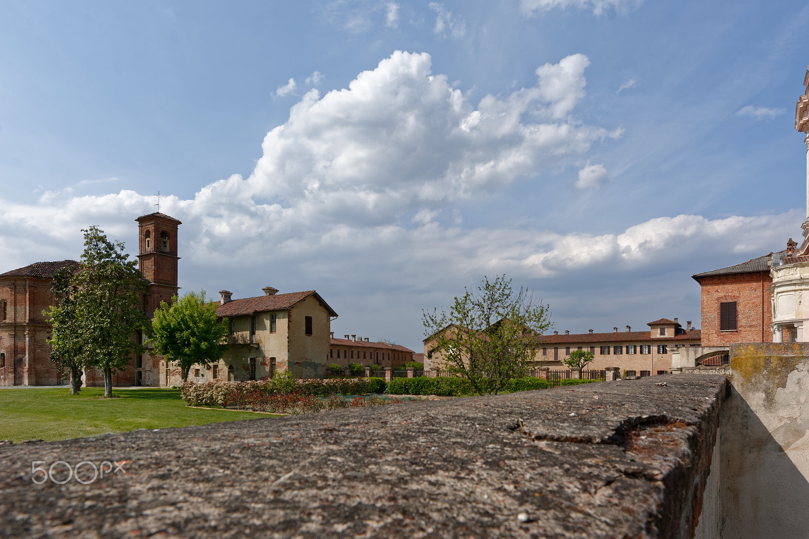 Nikon AF-S Nikkor 14-24mm F2.8G ED sample photo. Over the wall... photography