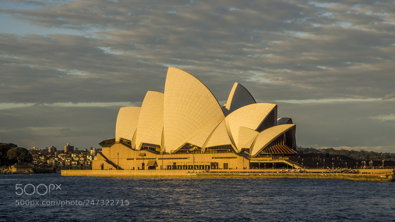 Olympus OM-D E-M10 II sample photo. Opera house photography