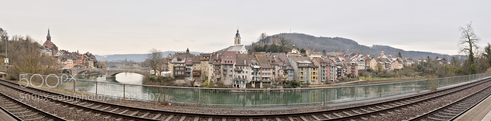Nikon AF-S Nikkor 24-120mm F4G ED VR sample photo. Laufenburg fasnet morgen fluss photography