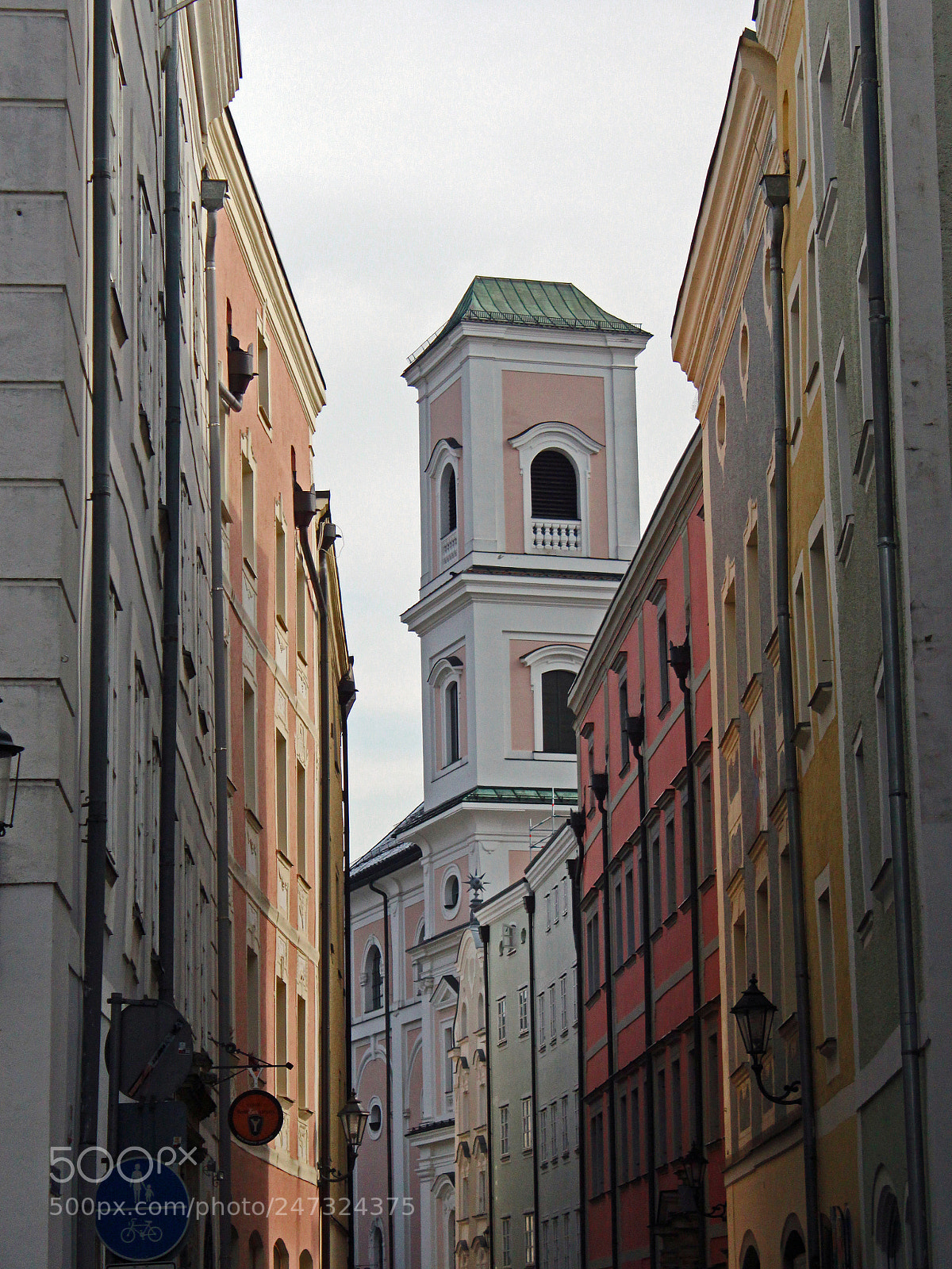 Canon EOS 600D (Rebel EOS T3i / EOS Kiss X5) sample photo. Colorful passau photography