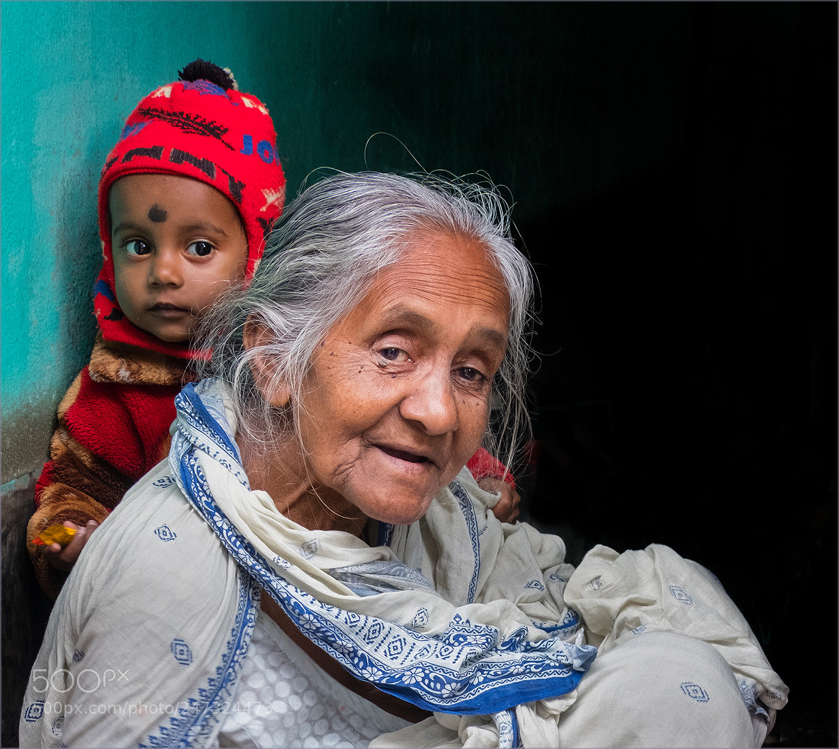 Fujifilm X-T2 sample photo. Grandmother and child photography