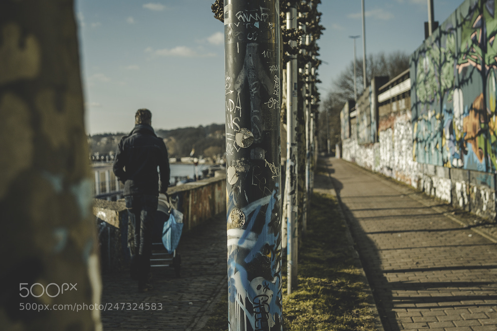 Sony a7 II sample photo. Daddy streetart photography