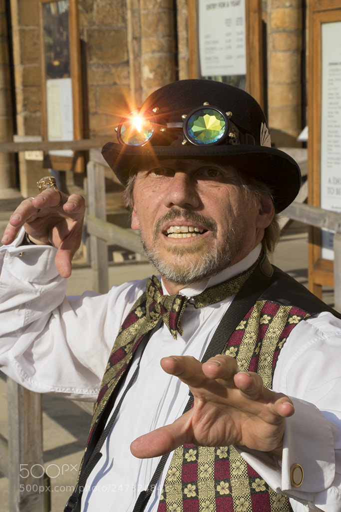 Canon EOS 80D sample photo. Steampunk magic photography