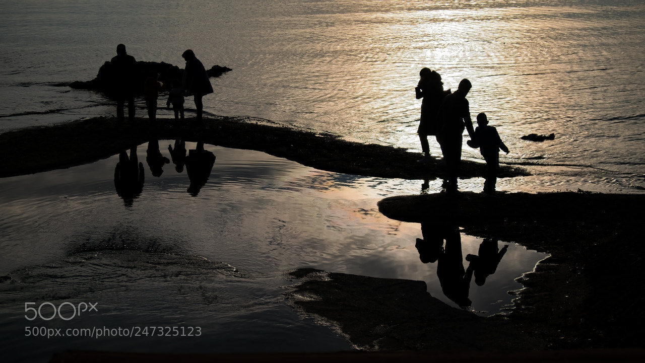 Fujifilm X-E2 sample photo. Shadows on the sea photography