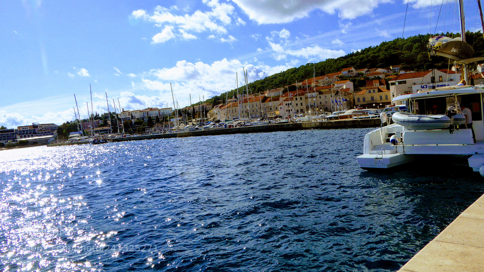 Panasonic Lumix DMC-ZS40 (Lumix DMC-TZ60) sample photo. Kor ula, island in photography