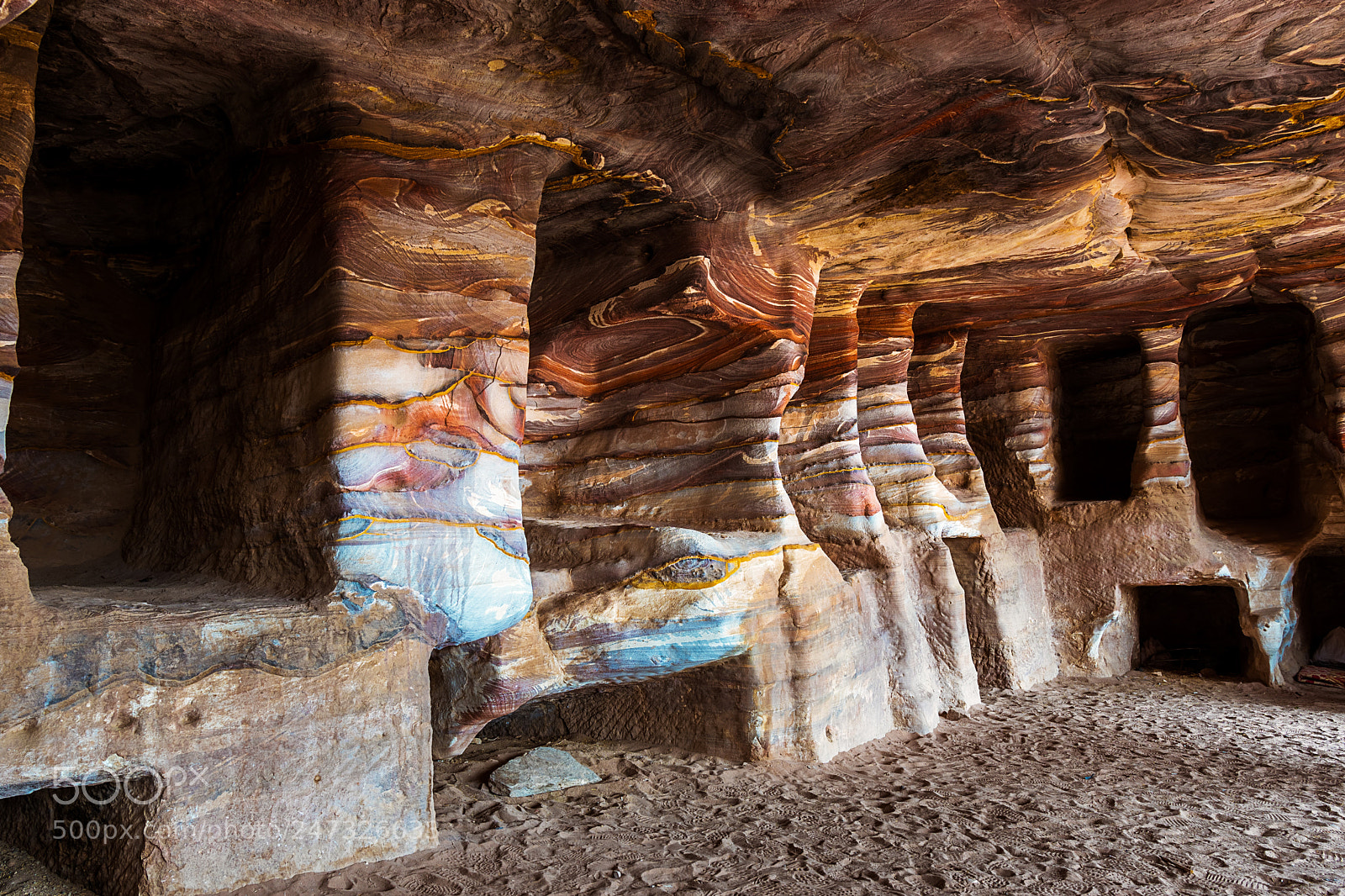 Sony ILCA-77M2 sample photo. Coloured tomb photography
