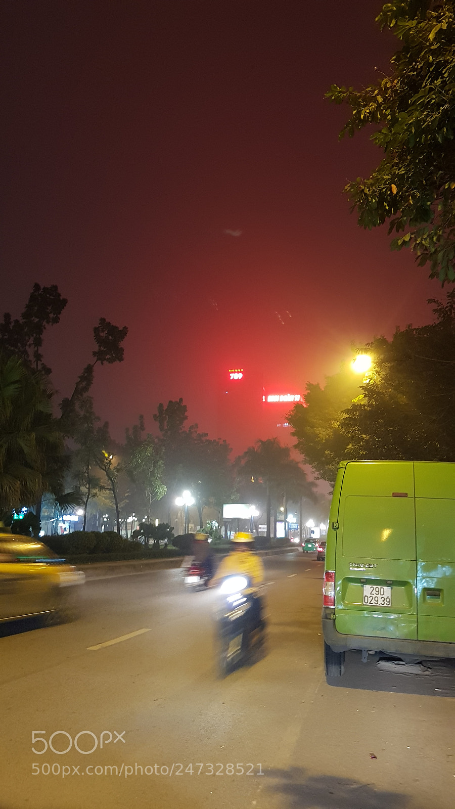 Samsung Galaxy S8 sample photo. Buiding in night photography