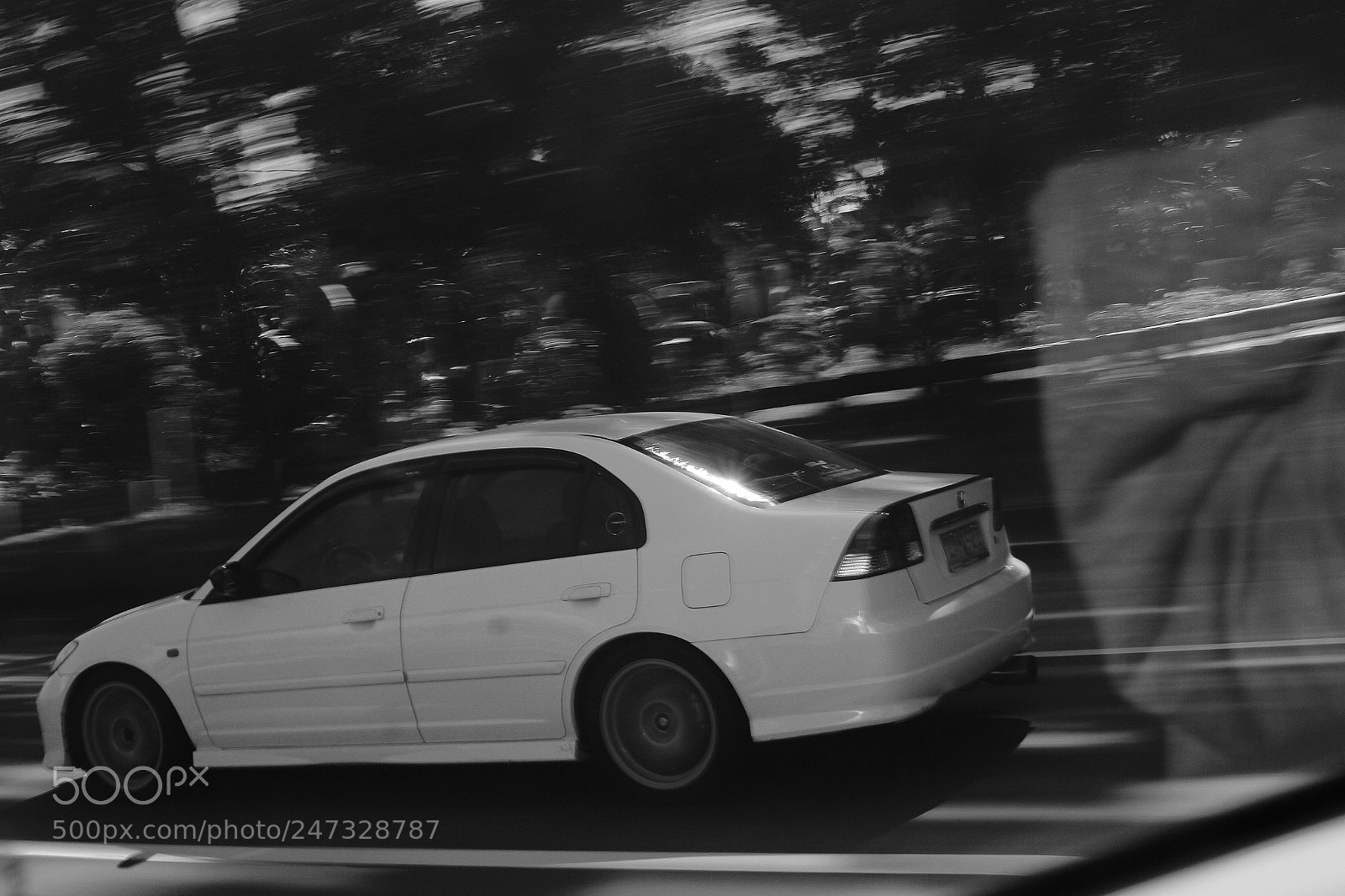 Canon EOS 550D (EOS Rebel T2i / EOS Kiss X4) sample photo. "almost there" photography