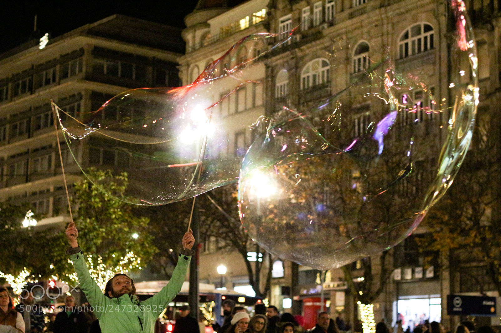 Canon EOS 700D (EOS Rebel T5i / EOS Kiss X7i) sample photo. Giant soap bubble photography