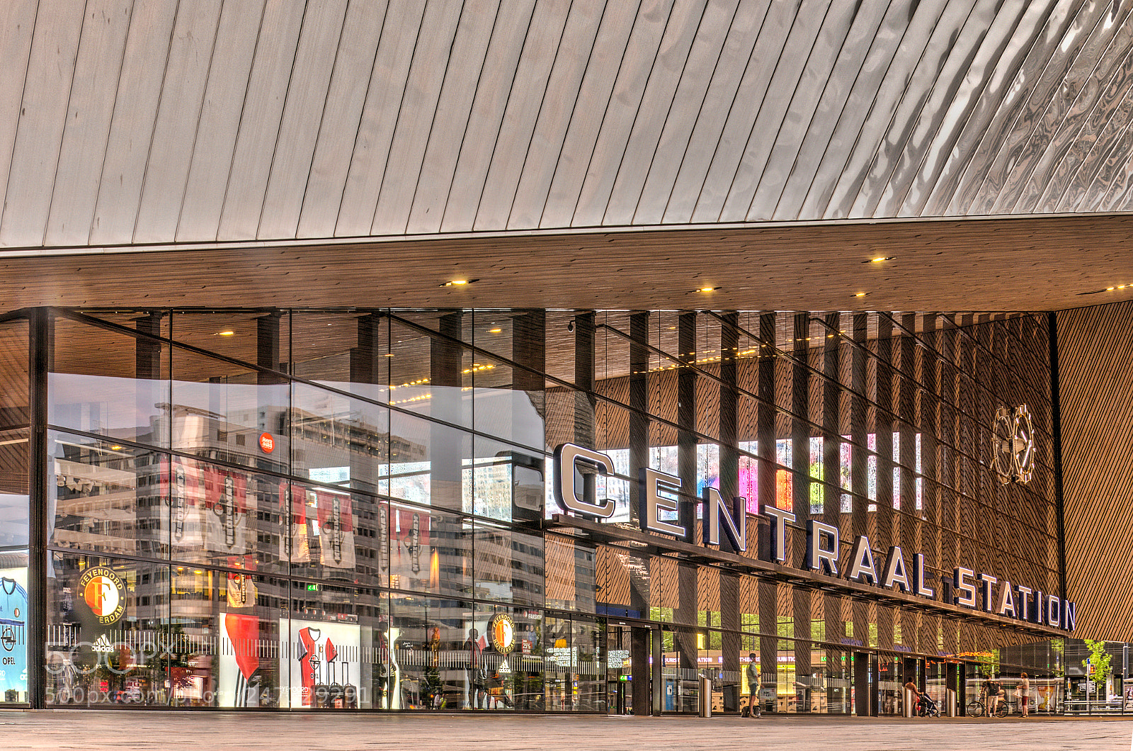 Nikon D5100 sample photo. Rotterdam central railway station photography
