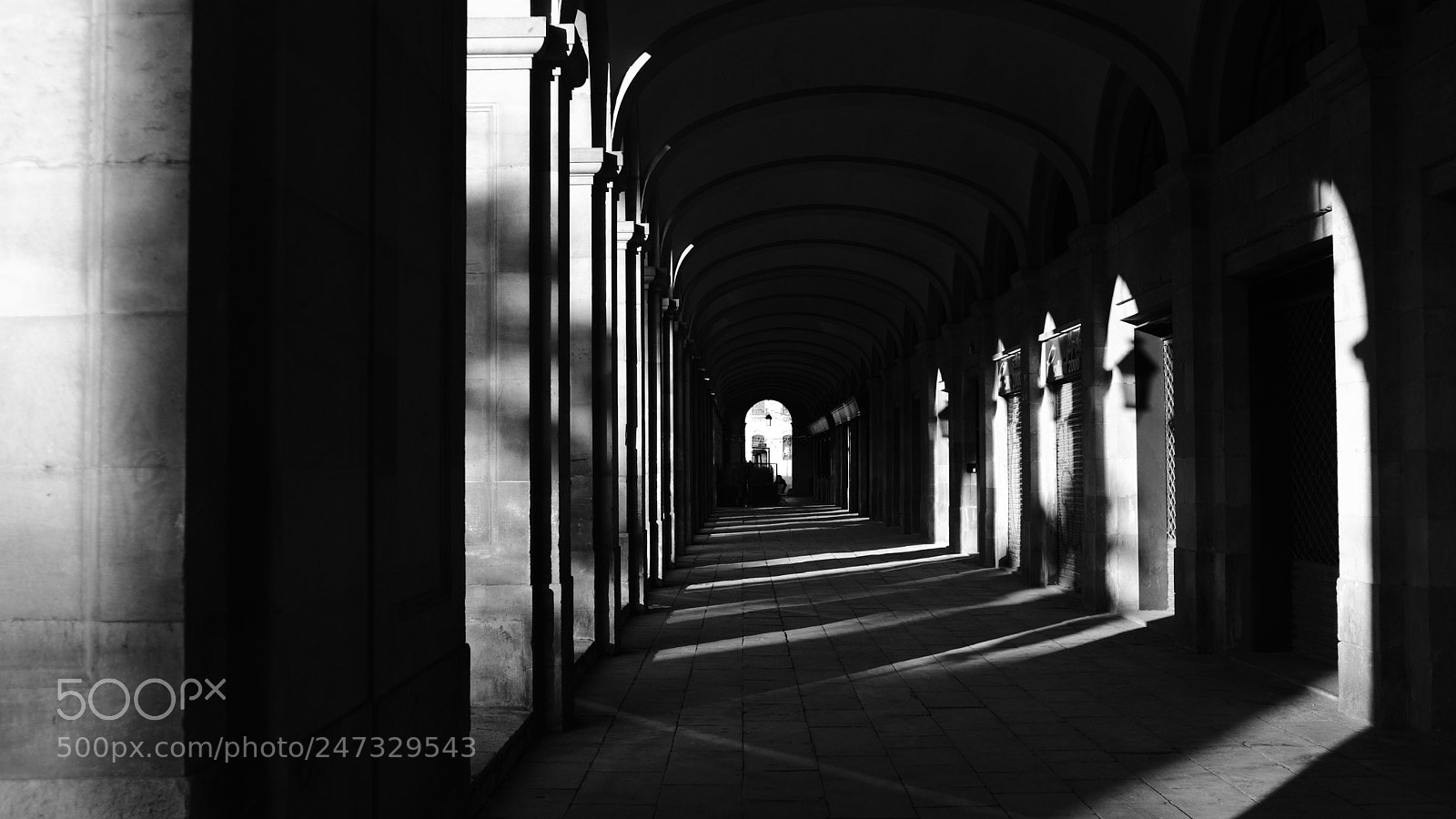 Fujifilm X100F sample photo. Por barcelona photography