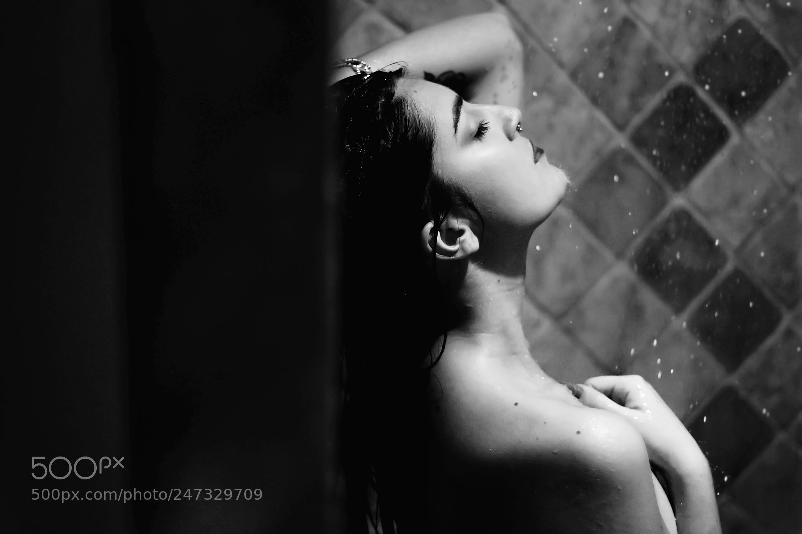 Canon EOS-1D Mark III sample photo. Shower. photography