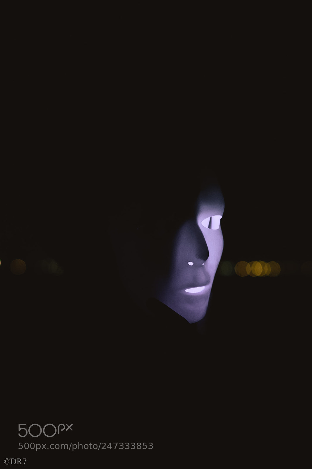 Canon EOS 750D (EOS Rebel T6i / EOS Kiss X8i) sample photo. Man behind the mask photography