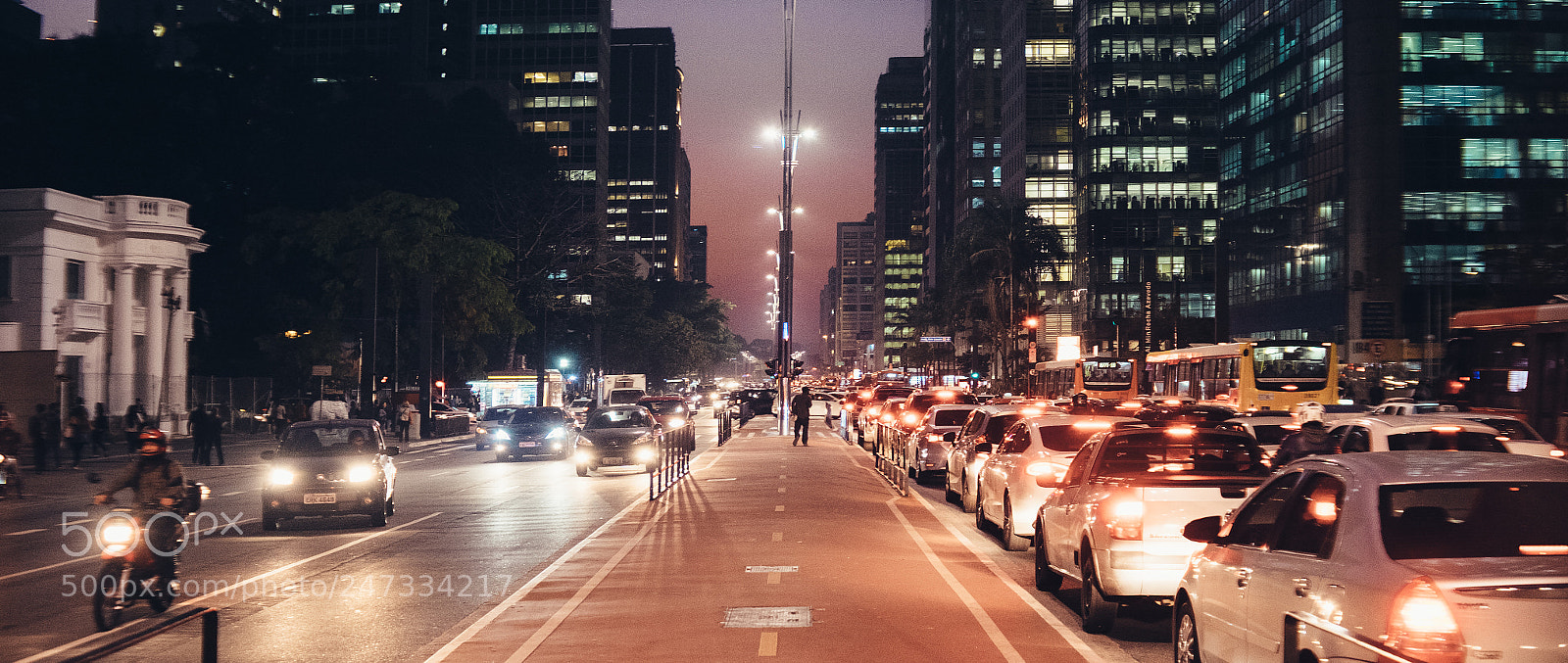 Fujifilm X-T1 sample photo. Paulista av. photography