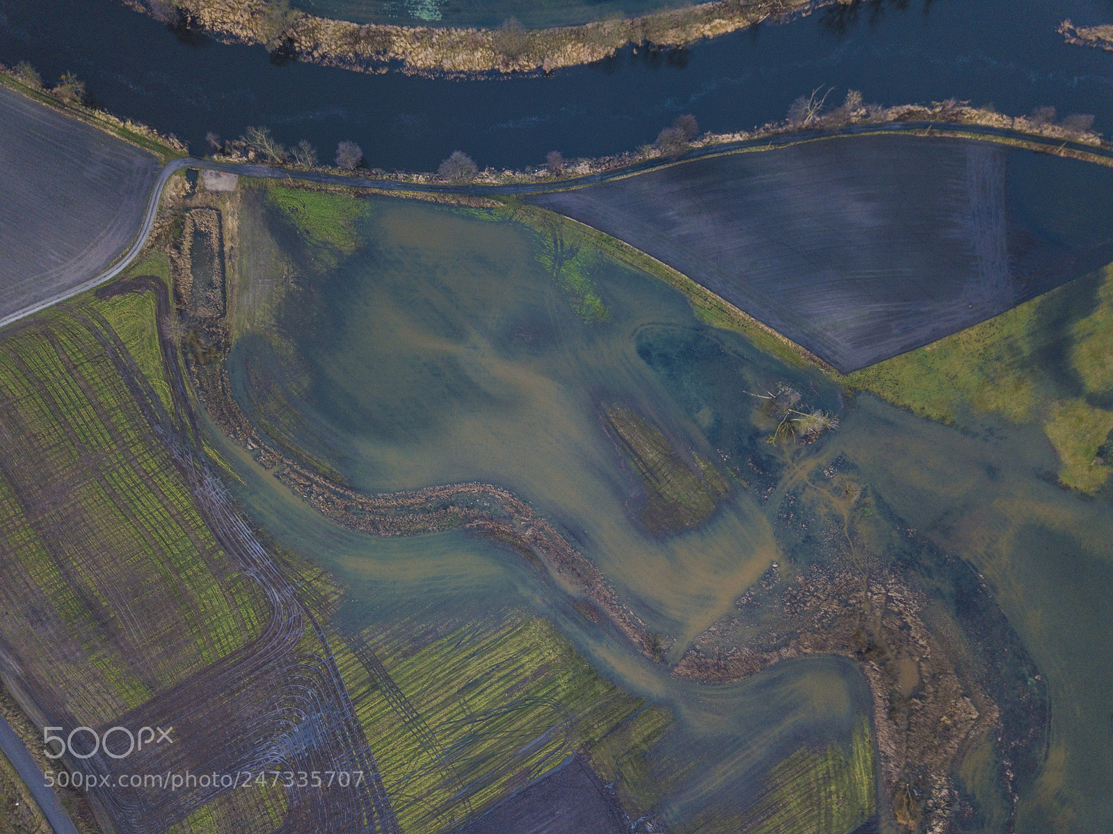 DJI FC220 sample photo. Notes river photography