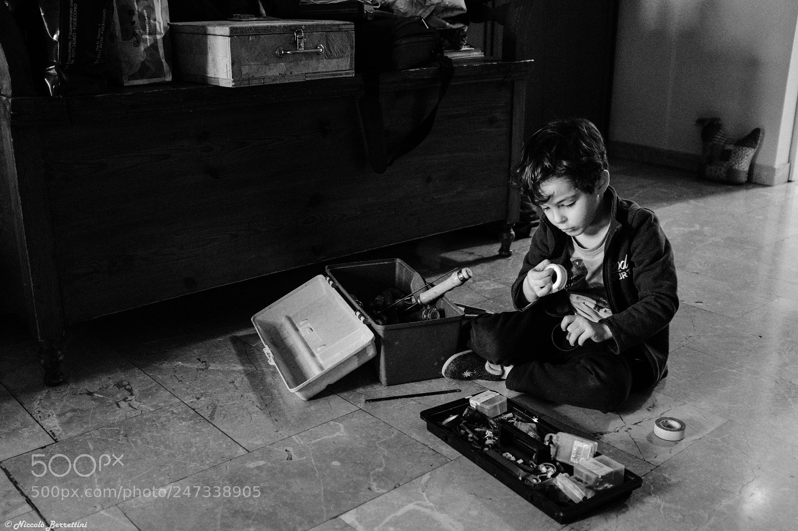 Fujifilm X100F sample photo. Child at work photography