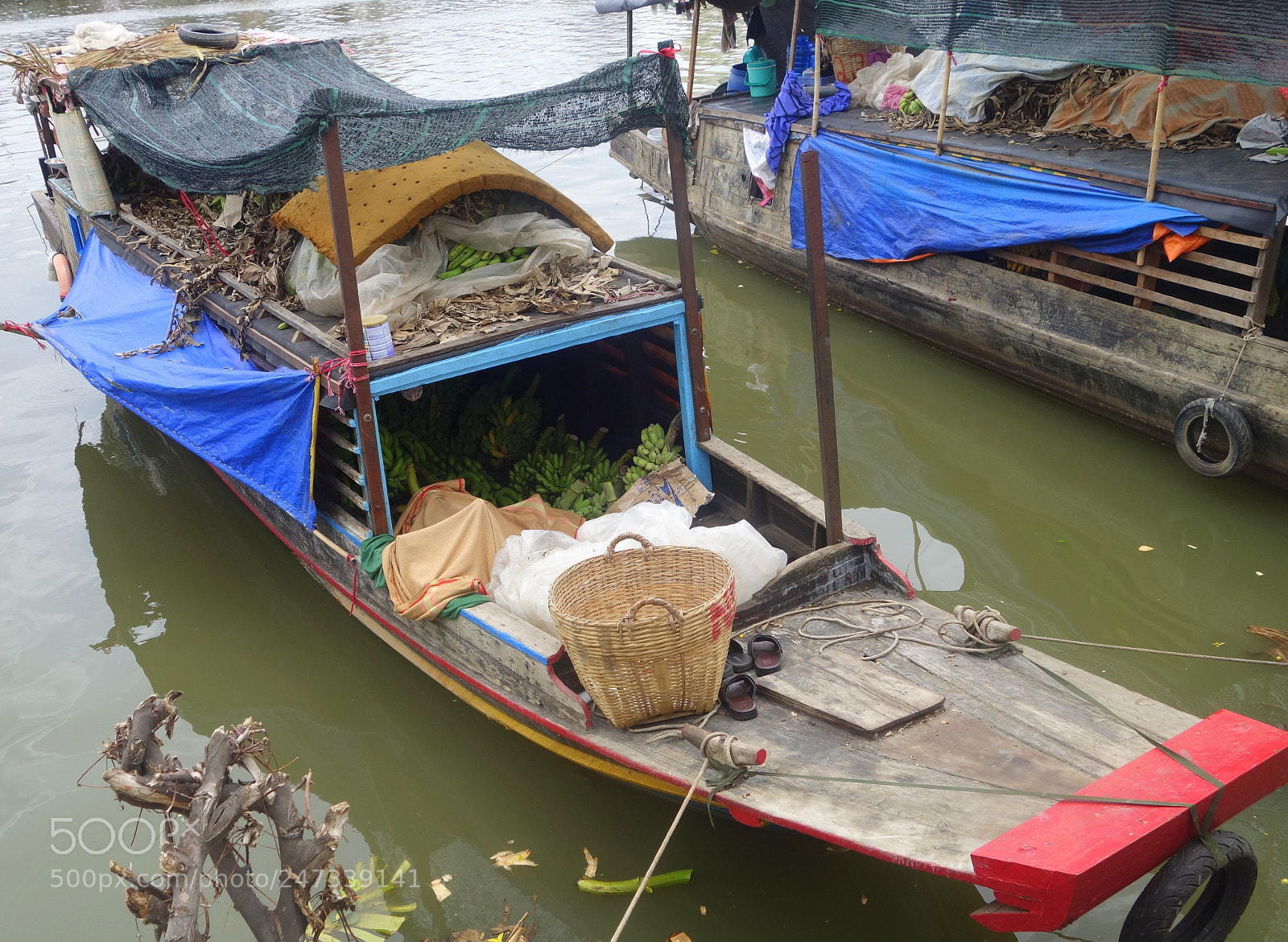 Sony Cyber-shot DSC-RX100 II sample photo. Mekong lot () photography