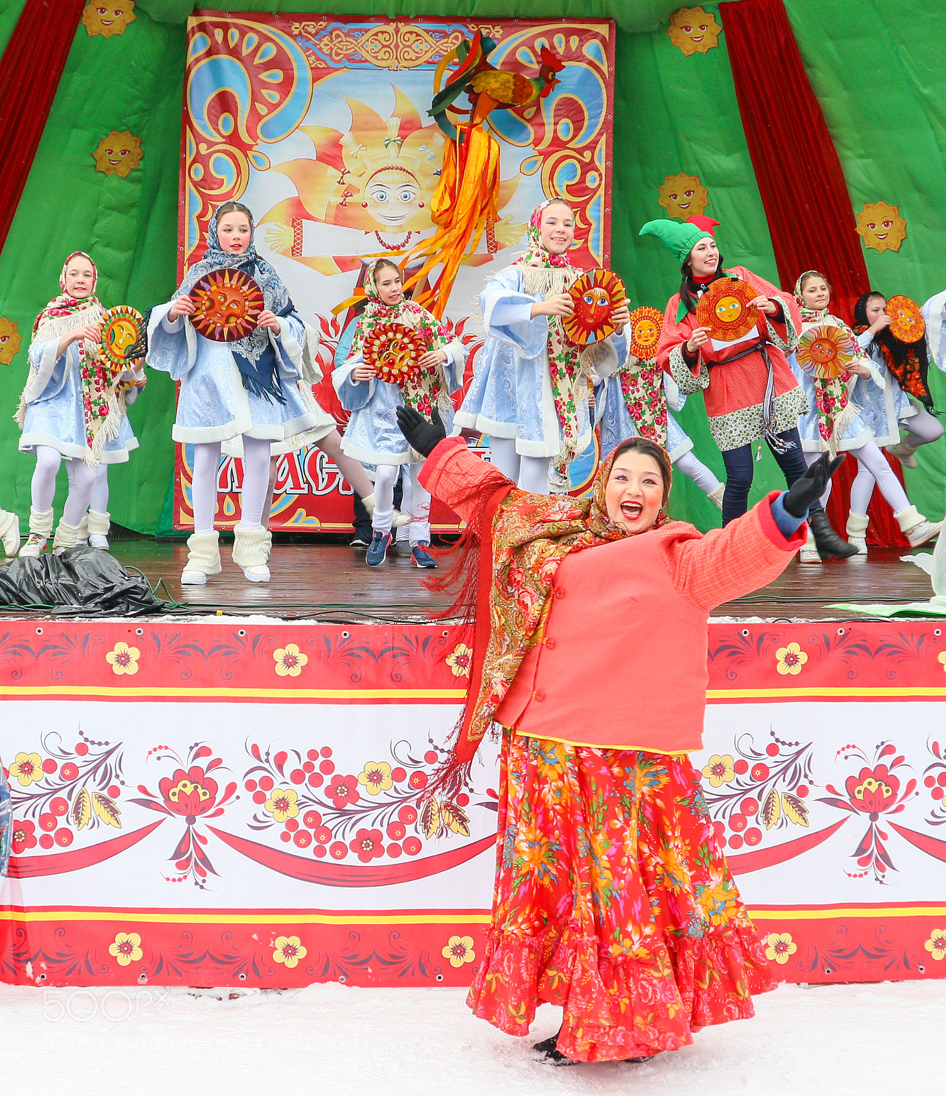 Canon EOS M10 sample photo. Dancing at spring festival photography