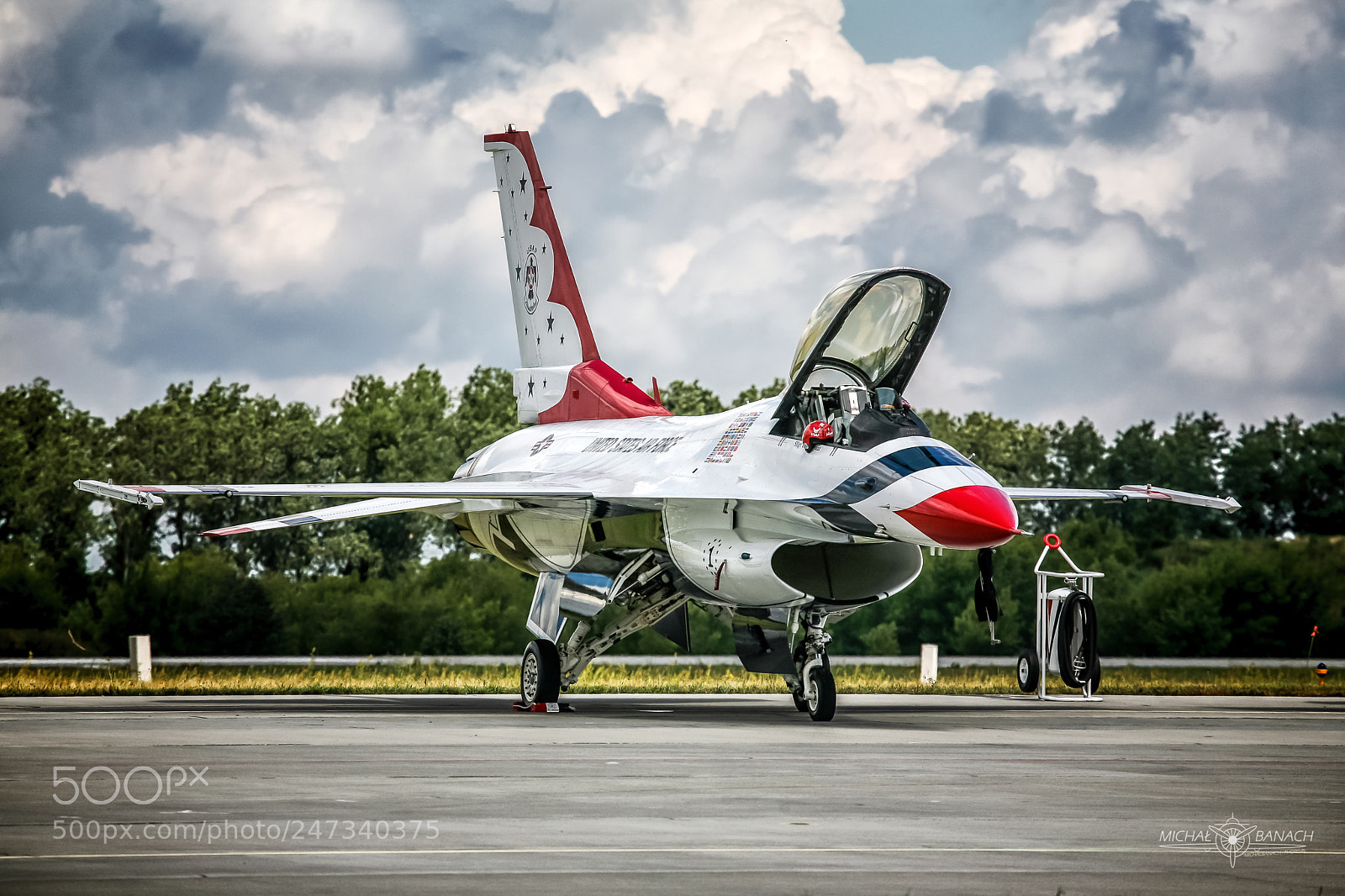 Canon EOS 5D sample photo. Thunderbirds - general dynamics photography