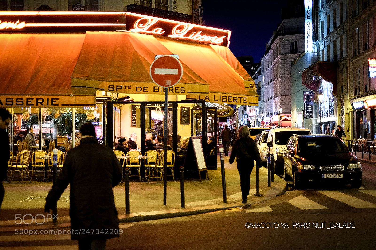 Fujifilm X-E2 sample photo. Brasserie légère photography