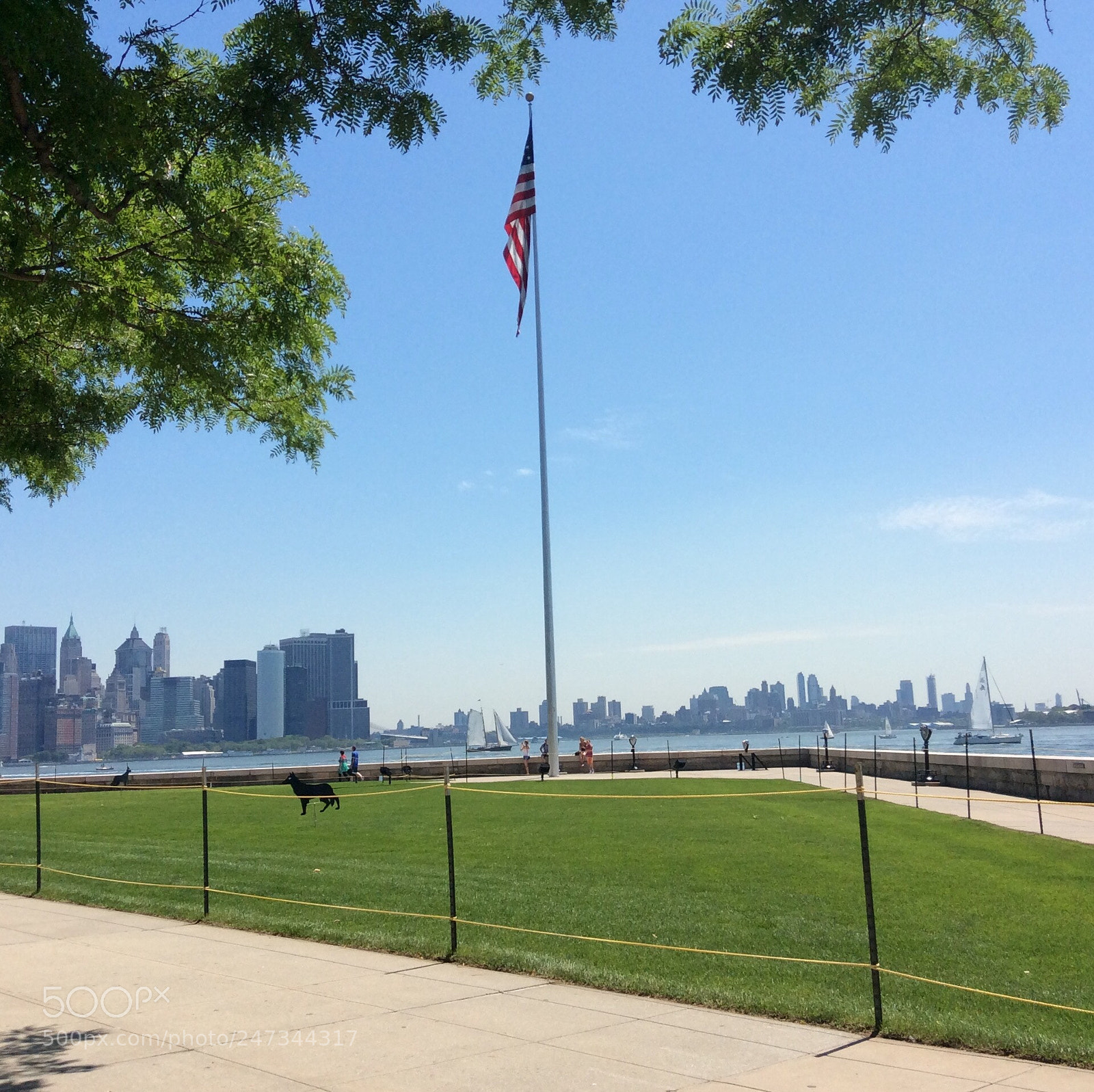 Apple iPad mini 2 sample photo. The american flag, nyc photography