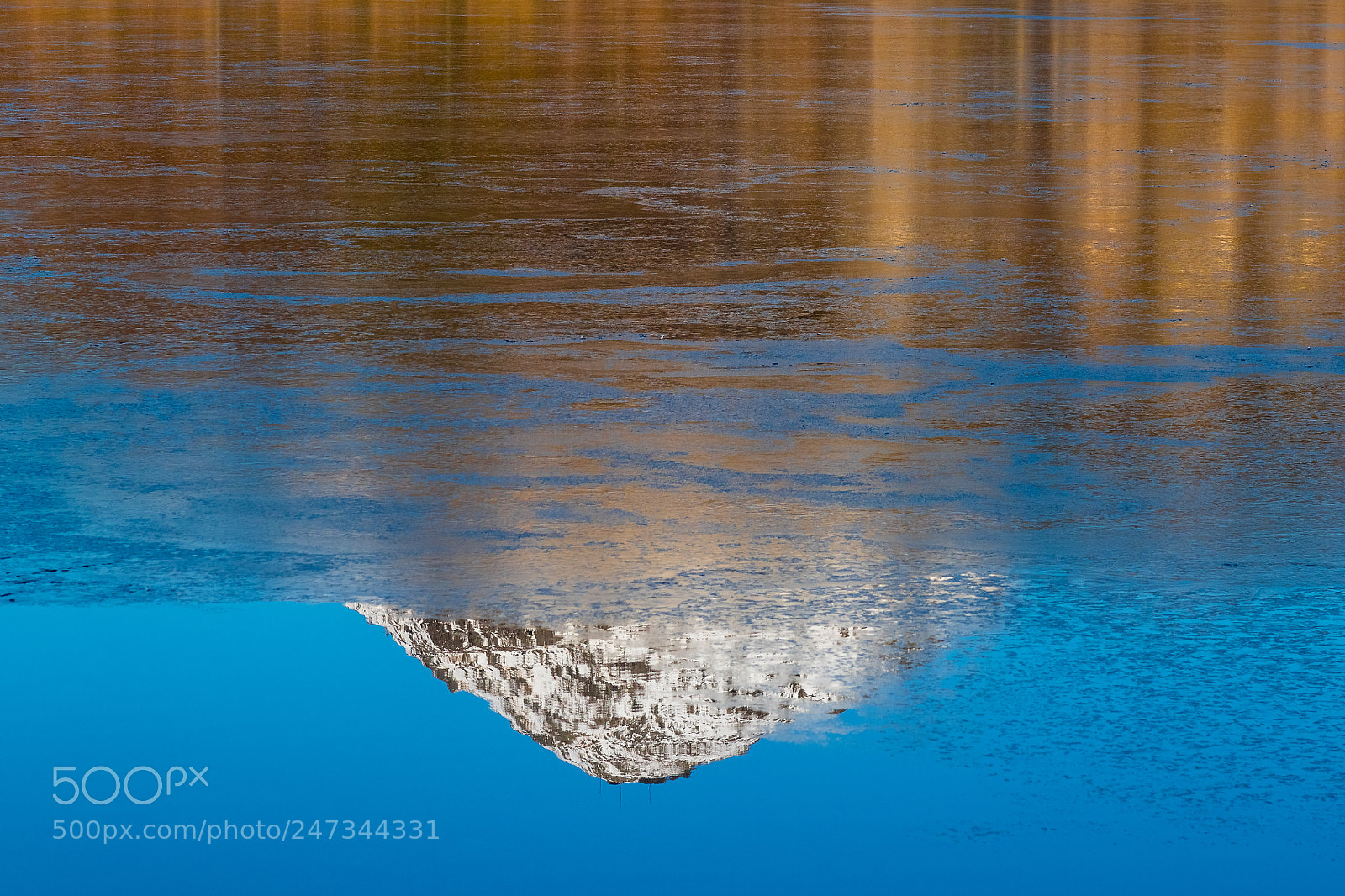 Canon EOS 6D Mark II sample photo. Reflection photography