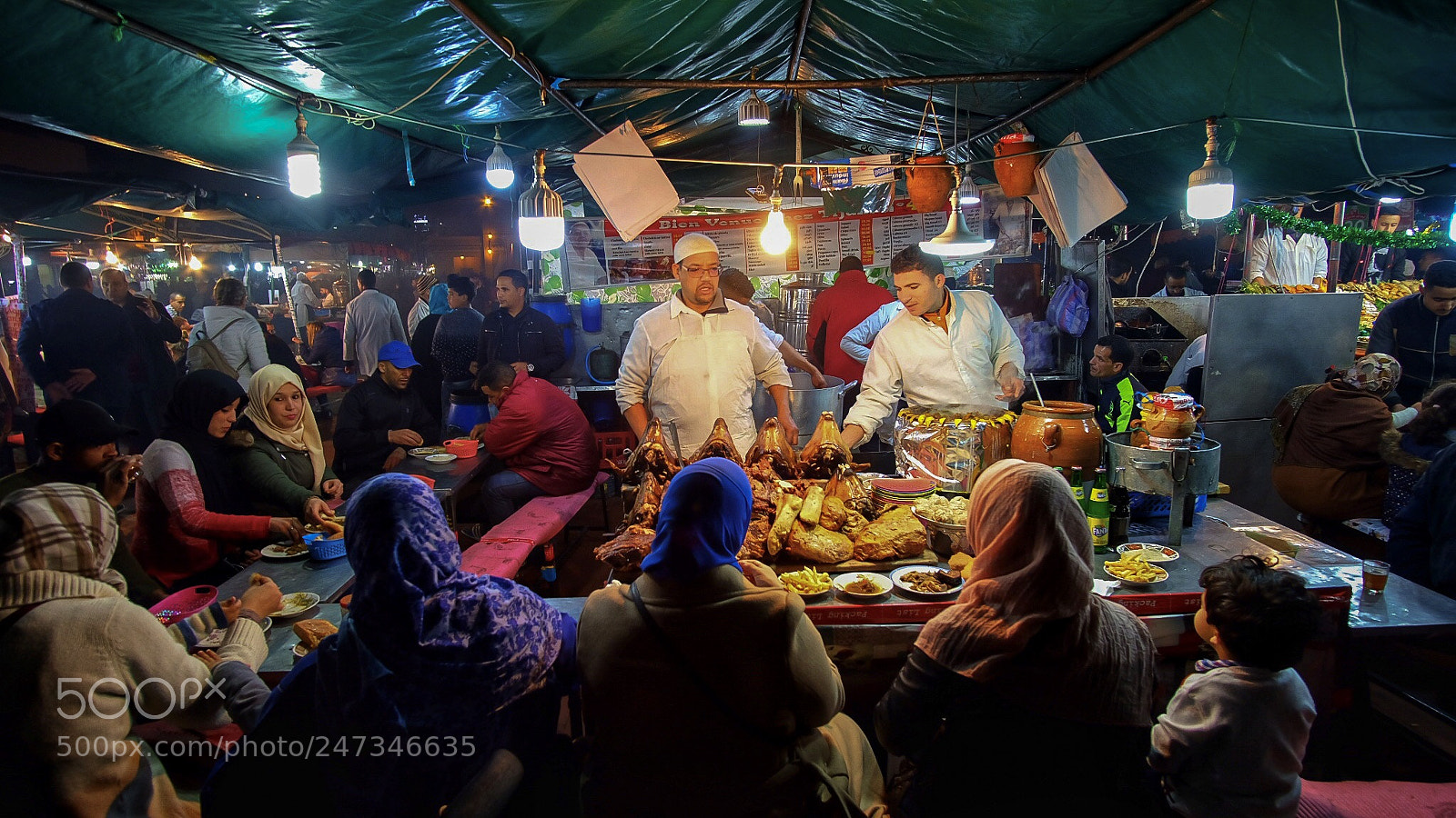 Fujifilm X-E3 sample photo. Dinner at marrakesh.... photography