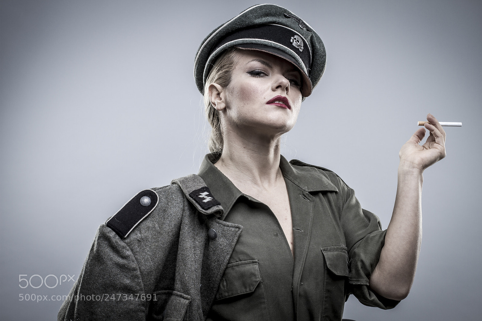 Canon EOS 7D sample photo. Vintage, german officer in photography