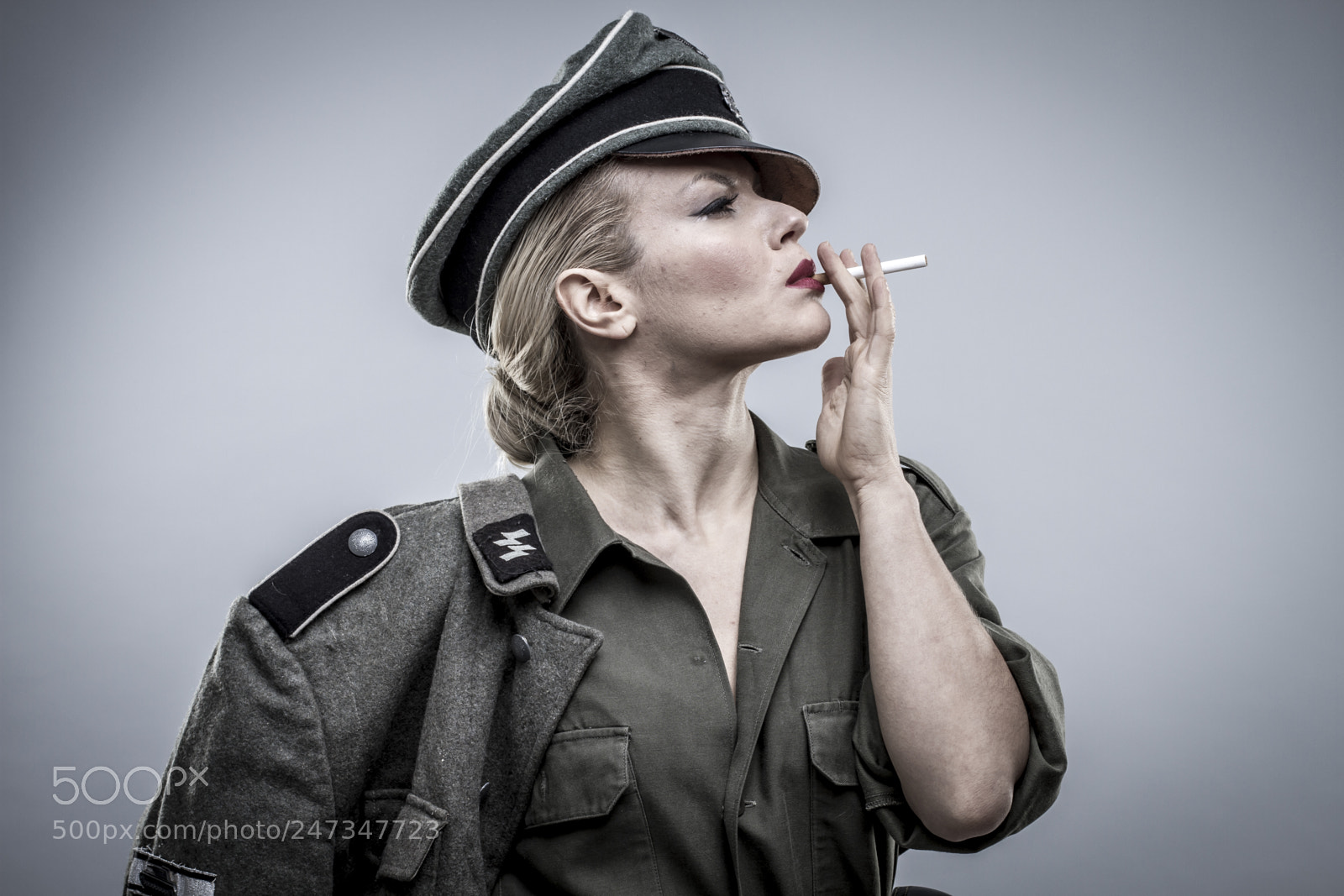Canon EOS 7D sample photo. War, german officer in photography