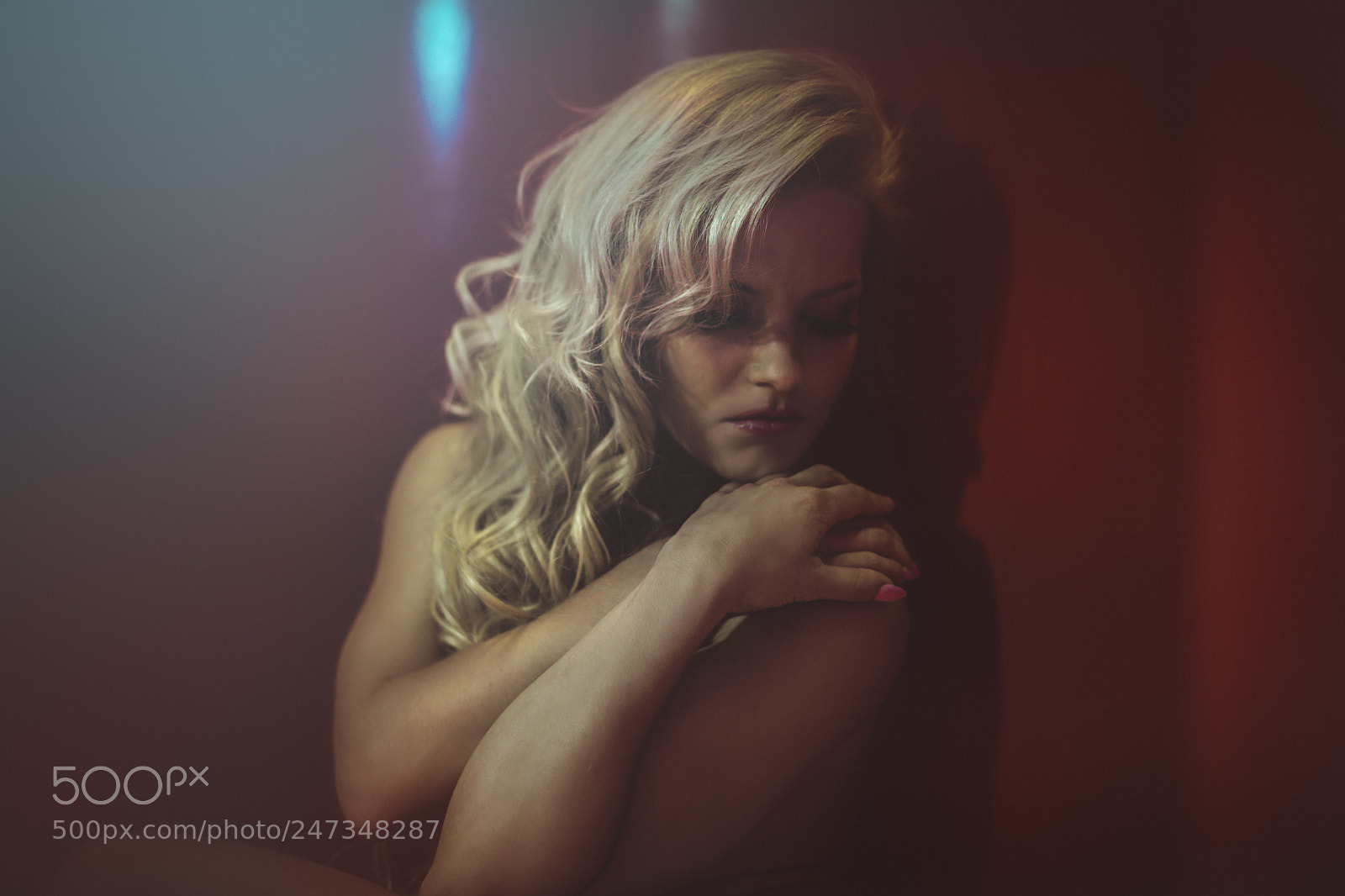 Sony a7 sample photo. Beautiful naked blonde on photography