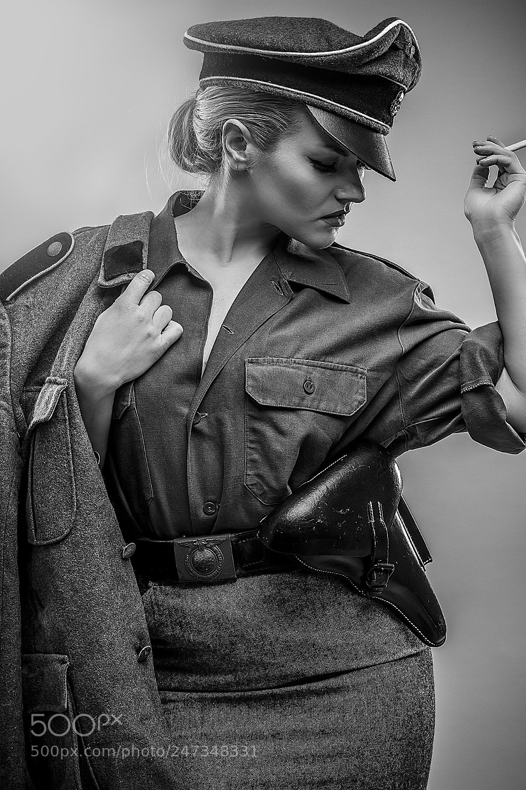 Canon EOS 7D sample photo. Ww2, beautiful blonde dressed photography