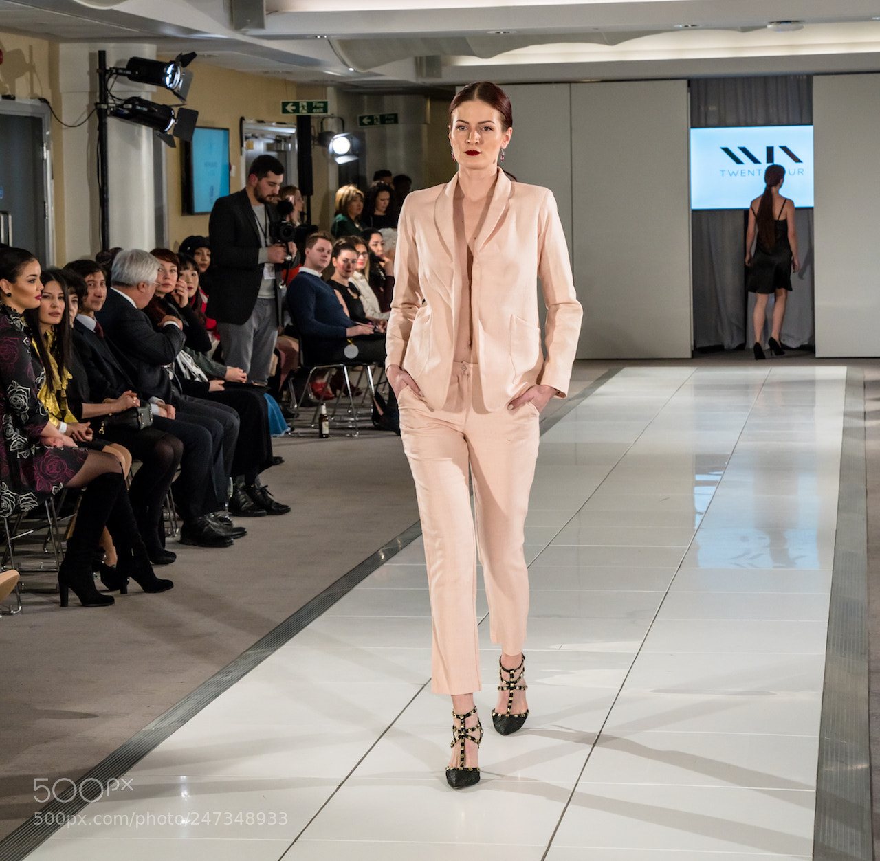 Sony a7R III sample photo. Twenty_four fashion,london photography
