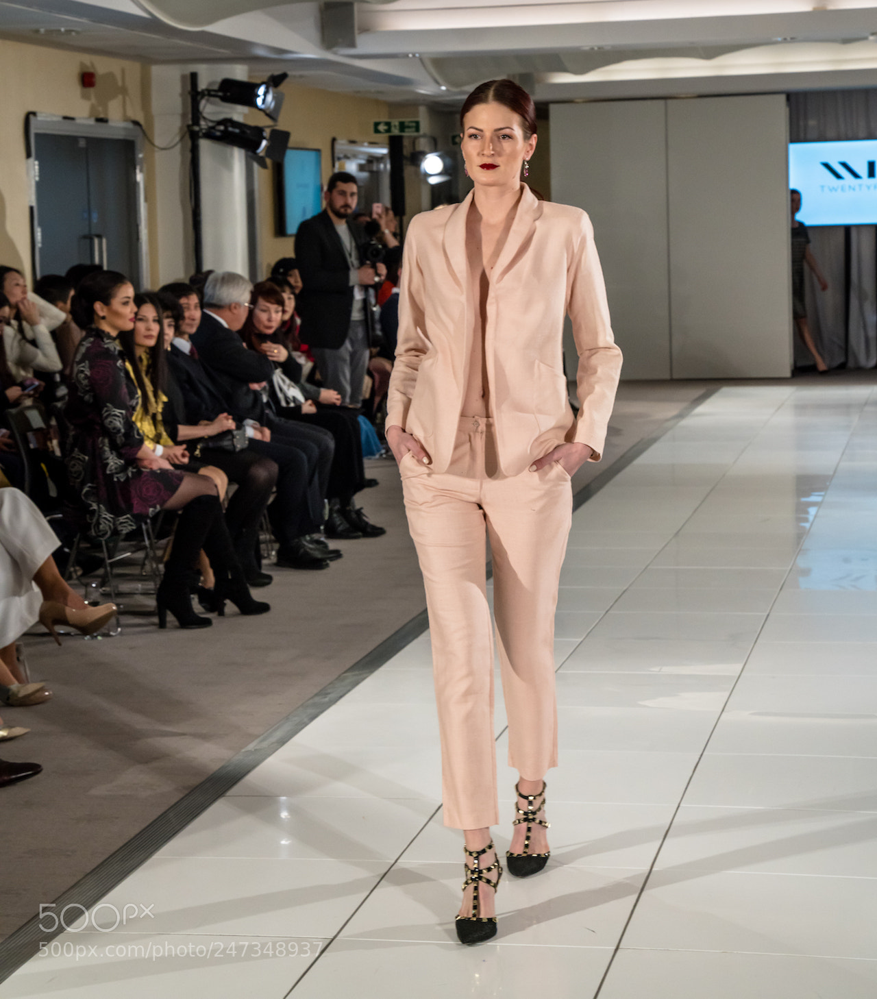 Sony a7R III sample photo. Twenty_four fashion,london photography
