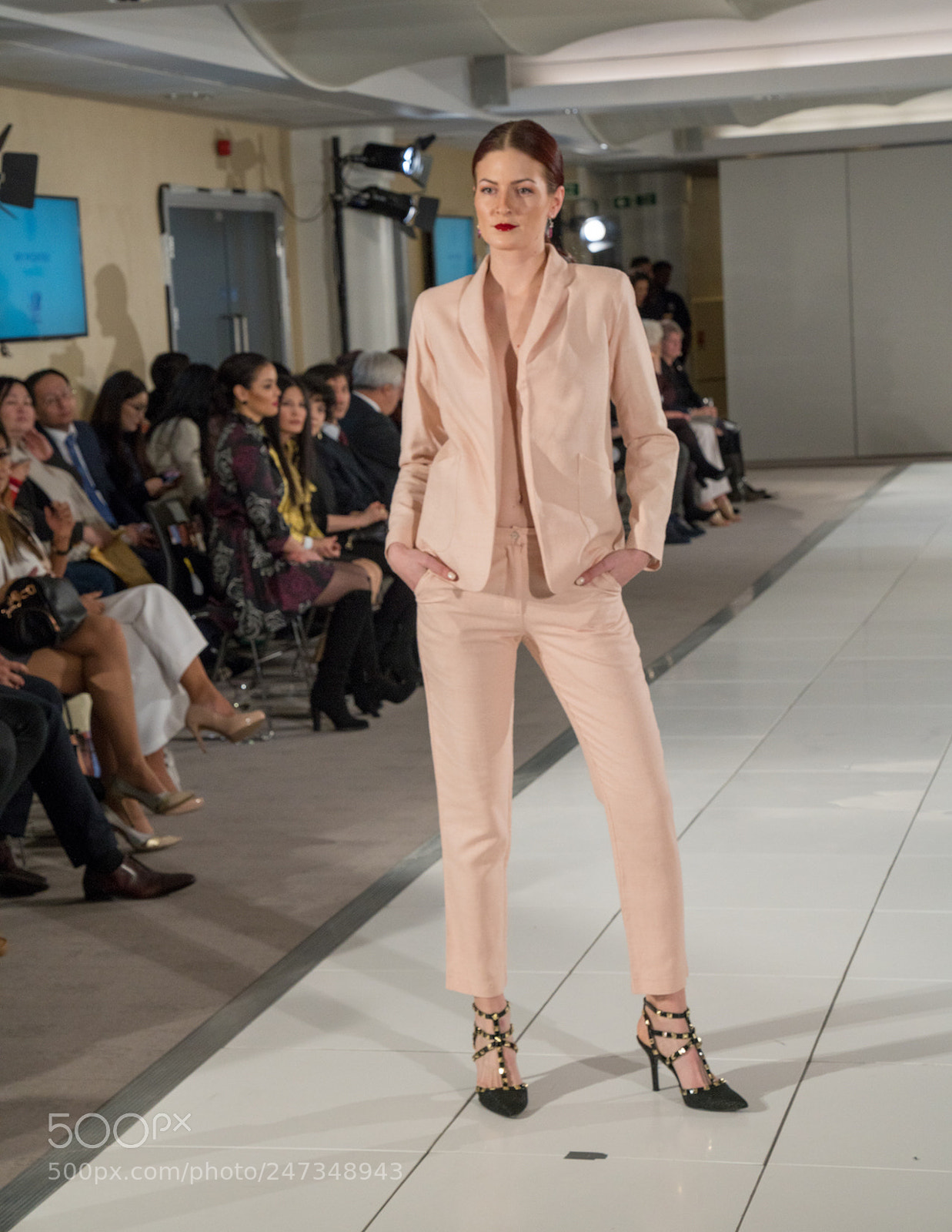 Sony a7R III sample photo. Twenty_four fashion,london photography