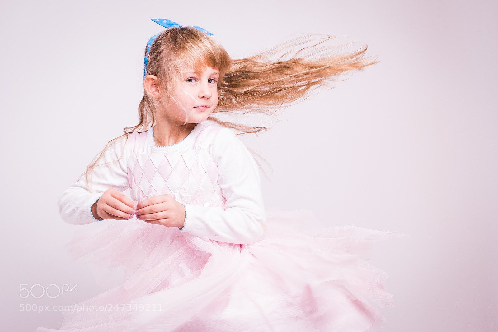 Nikon D610 sample photo. Dancing child photography