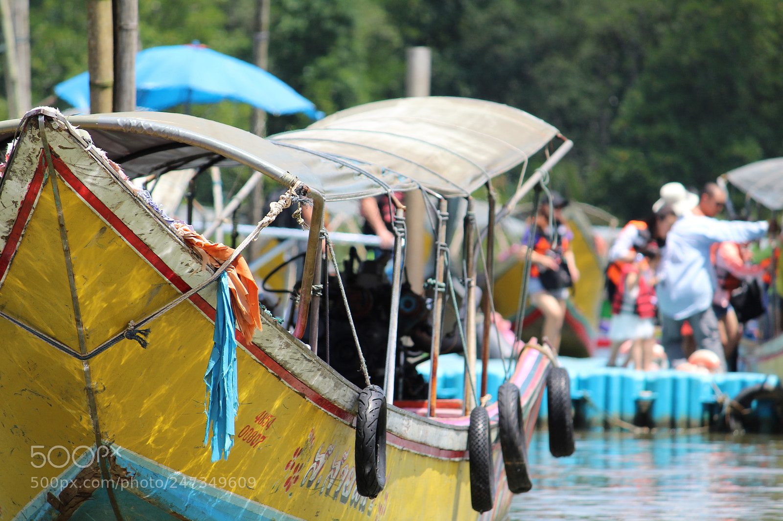 Canon EF-S 55-250mm F4-5.6 IS II sample photo. Phuket,thailand photography