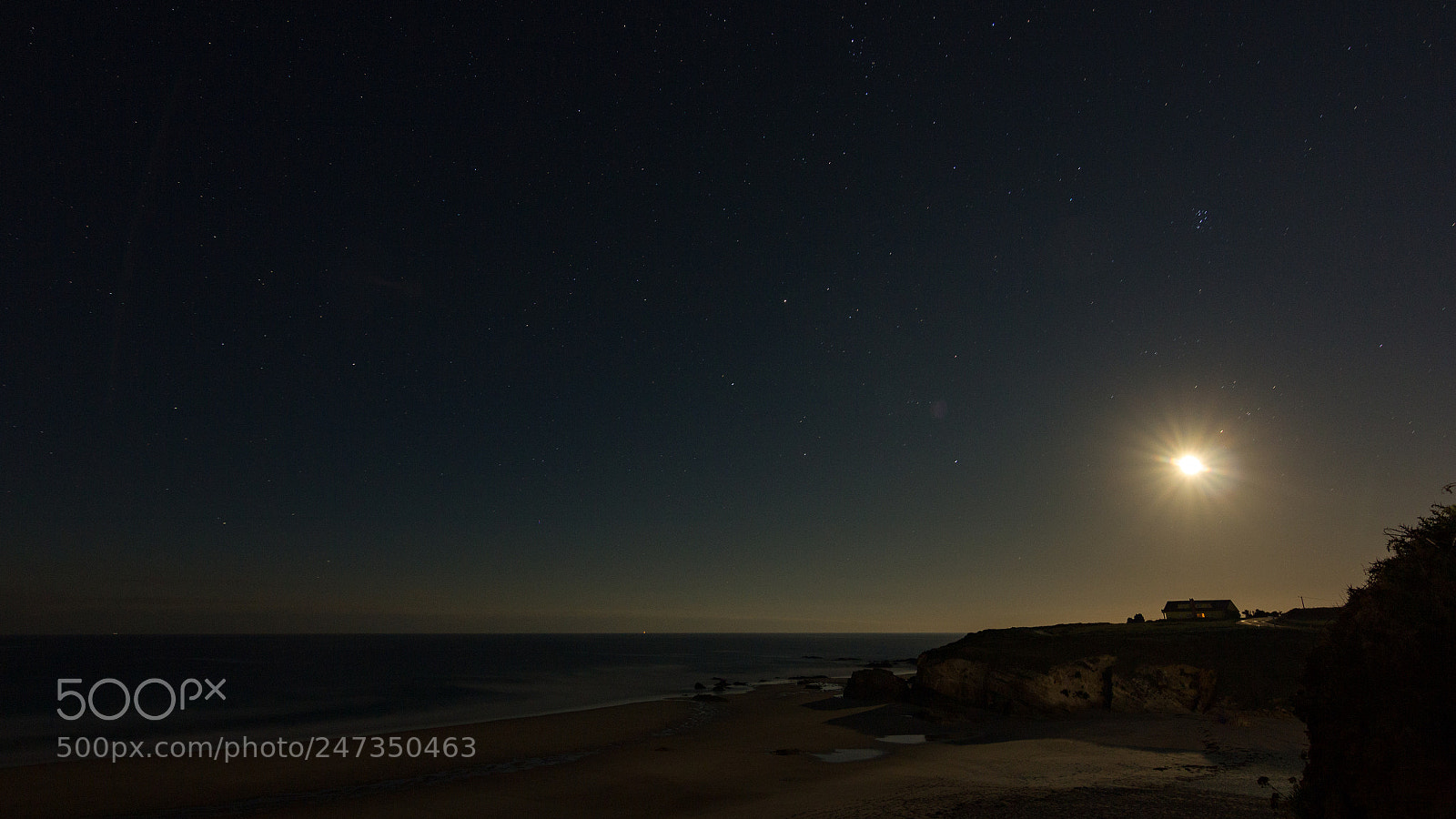 Canon EOS 550D (EOS Rebel T2i / EOS Kiss X4) sample photo. Moonlight photography