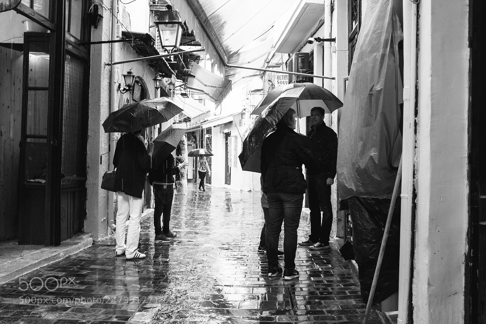 Fujifilm X100T sample photo. Unstoppable rain photography