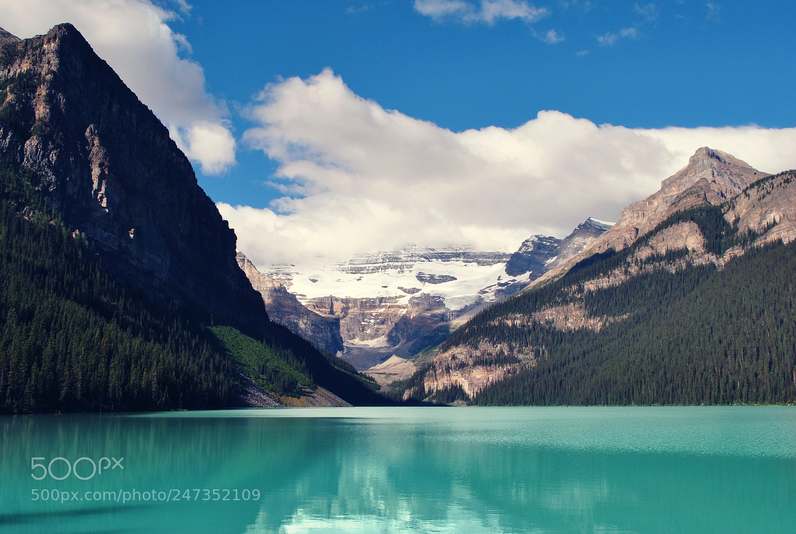 Nikon D3000 sample photo. Lake louise photography