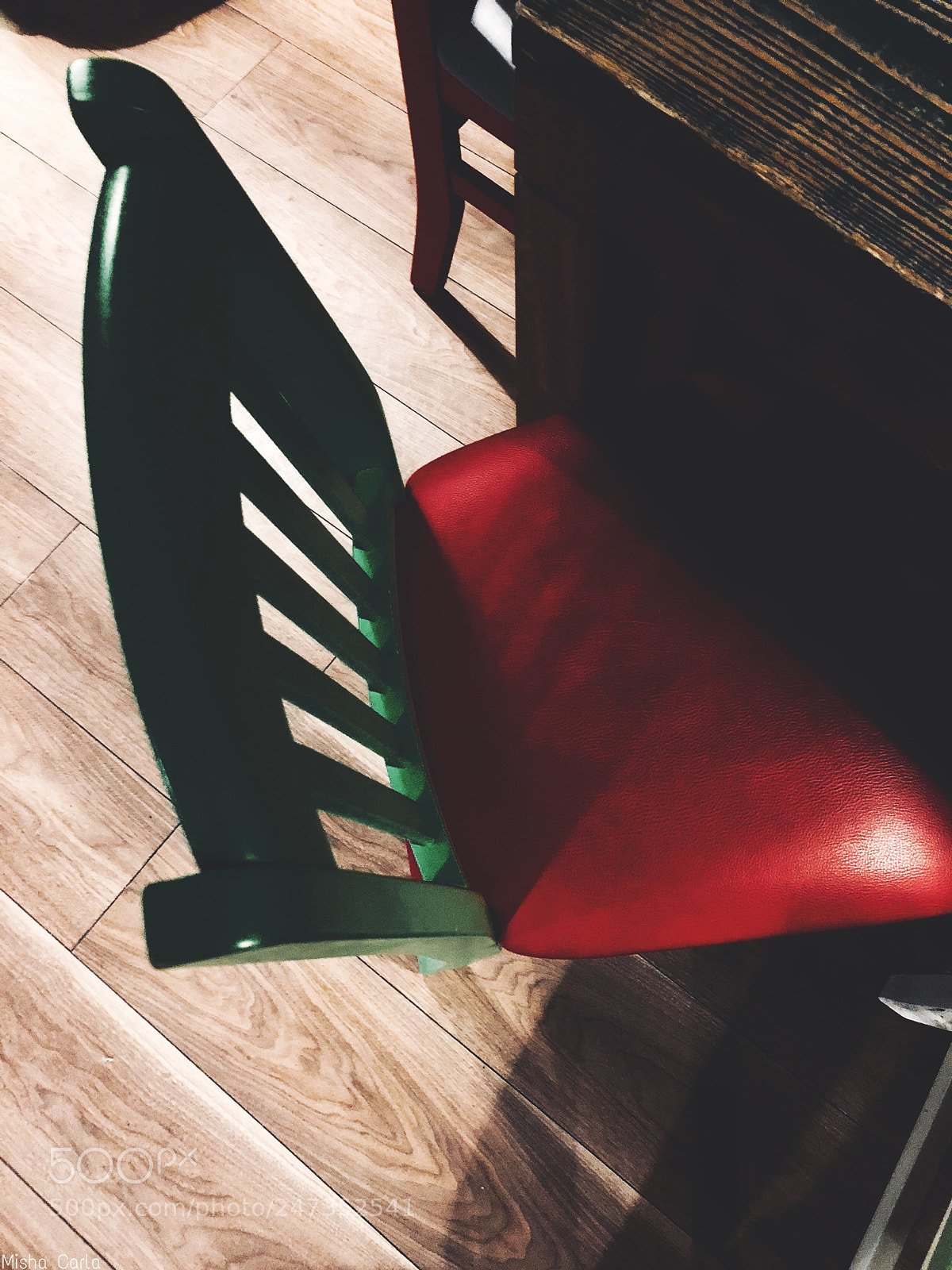 Apple iPhone 8 sample photo. “take a seat.” photography