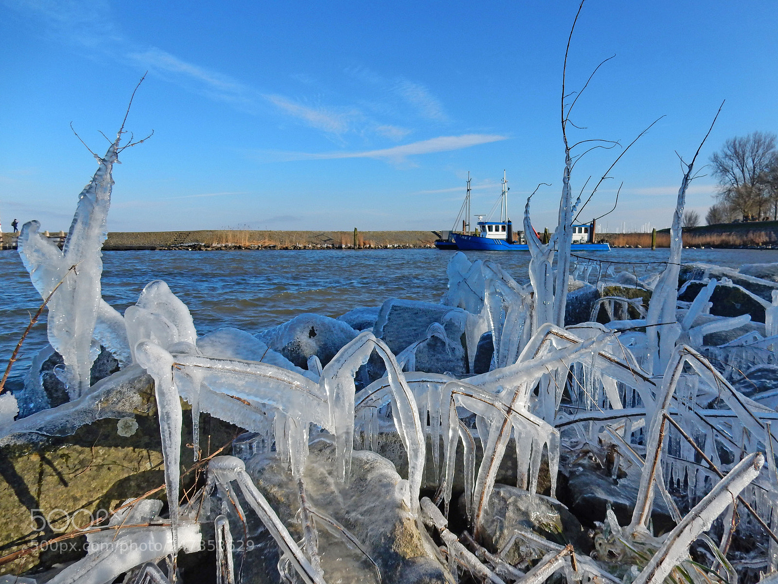 Nikon Coolpix S9900 sample photo. So cold as ice photography