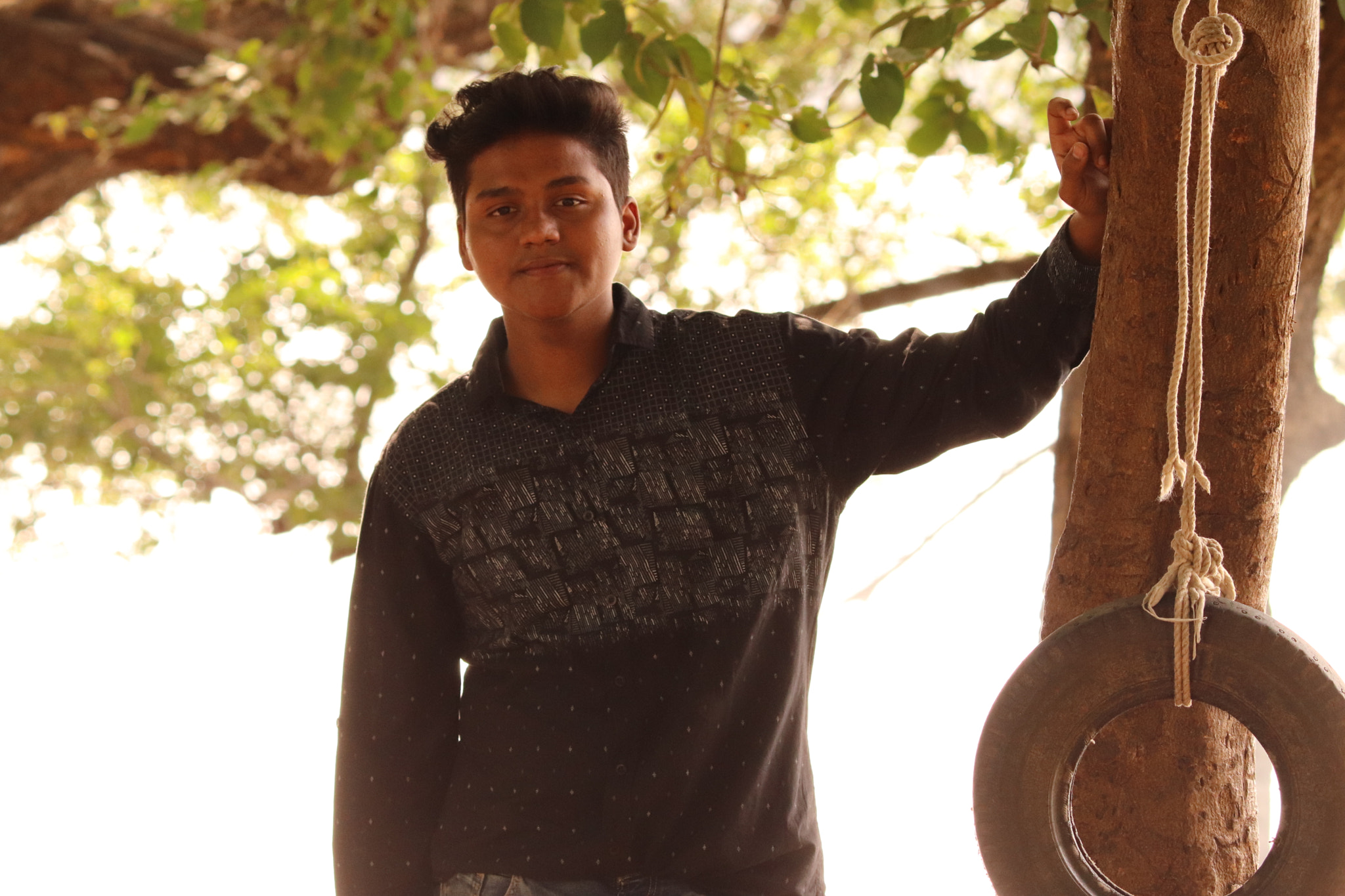Canon EOS 77D (EOS 9000D / EOS 770D) sample photo. Green day and light of hope photography