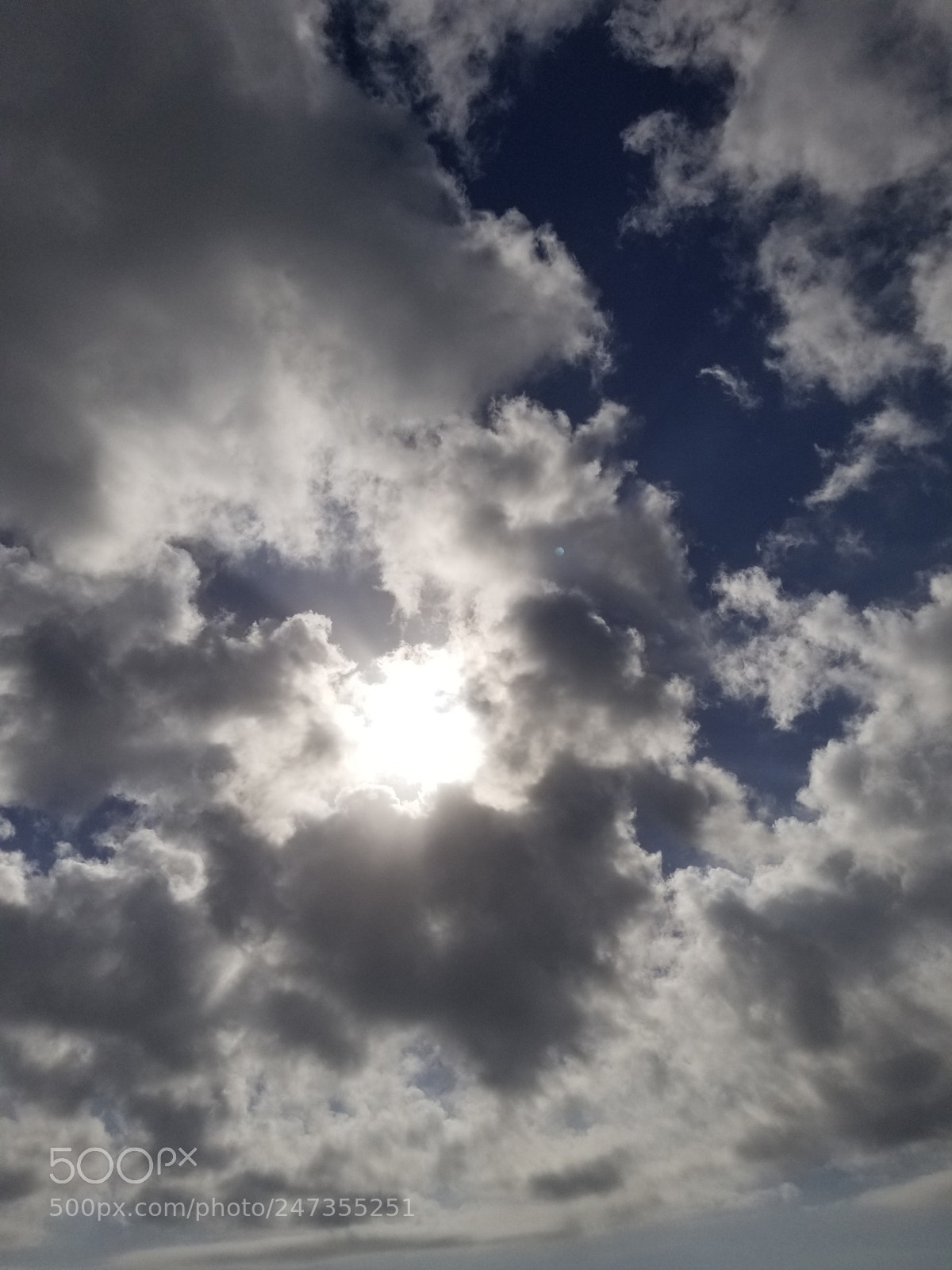 Samsung Galaxy S8+ sample photo. Cloud over the sun photography
