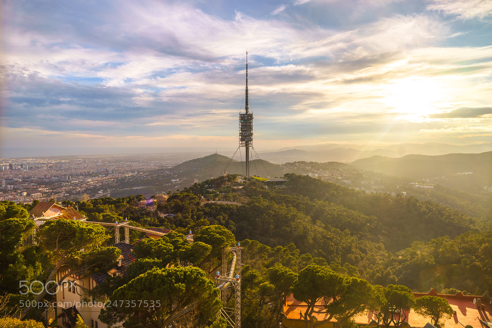 Sony a7 sample photo. A lift between mountains photography