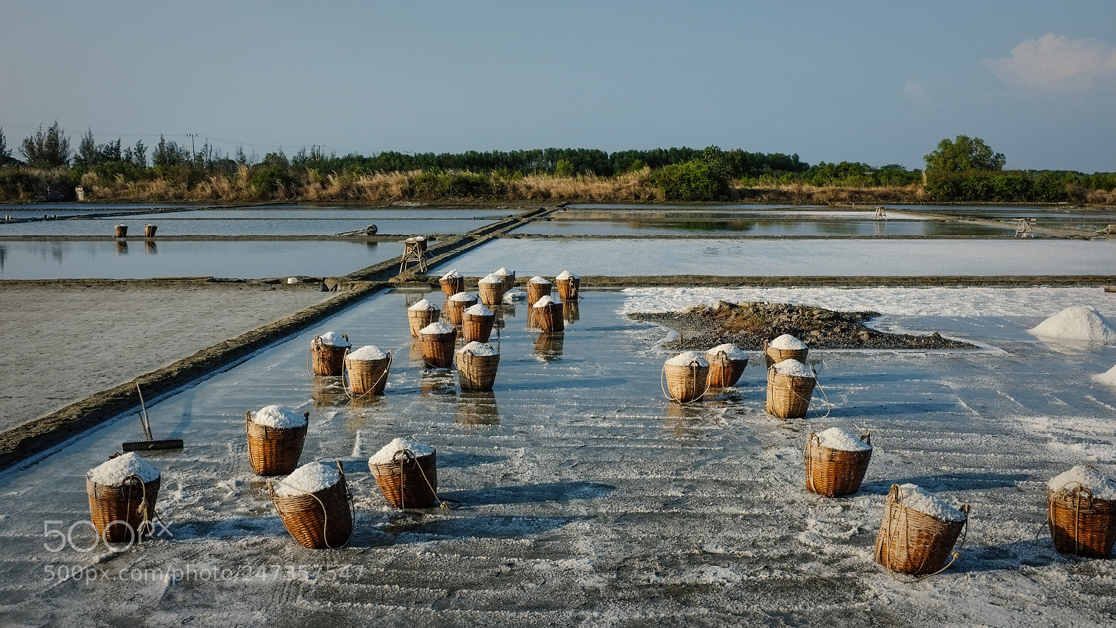 Fujifilm FinePix X100 sample photo. Salt field photography