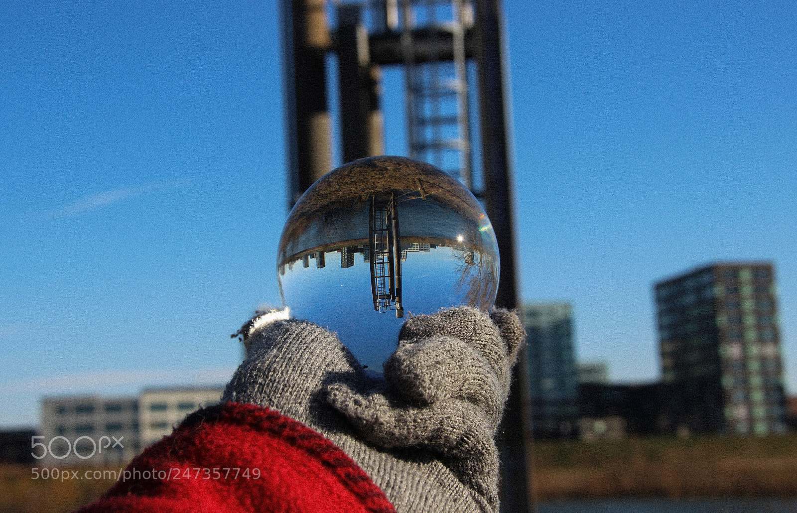Canon EOS 600D (Rebel EOS T3i / EOS Kiss X5) sample photo. Tower glass photography