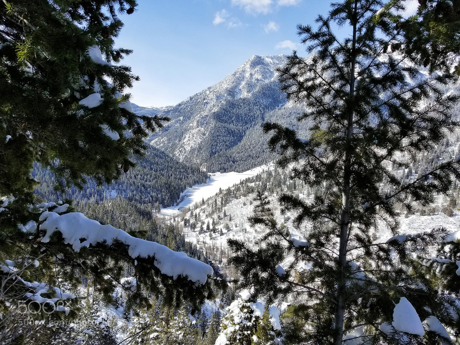 Samsung Galaxy S8+ sample photo. Over the reservoir photography